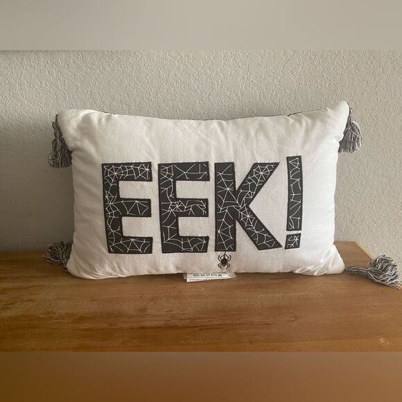 Halloween Decorative Reversible Throw Pillow Spider Web Tassels 12X18 - Picture 3 of 6